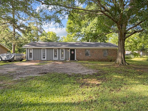 715 Dennis St, Diboll, TX 75941 | MLS #68823 | Zillow