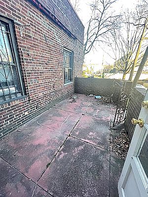 5th image of 17290 Highland Ave APT 1S