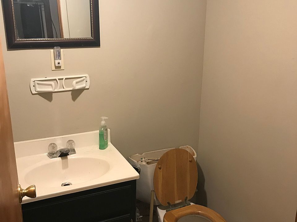 1st image of 11 Wall St