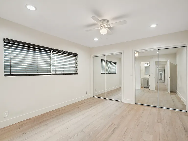 11461 Albers St #4 — Photo 13