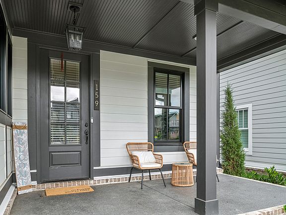 5th image of 159 Salton Ln