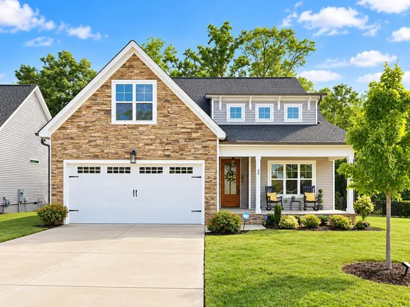 35 Deacon Ridge Ln, Youngsville, NC 27596