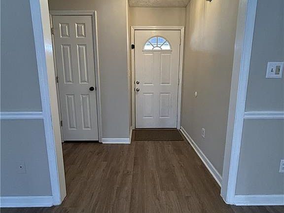 3rd image of 444 Lee Road 309