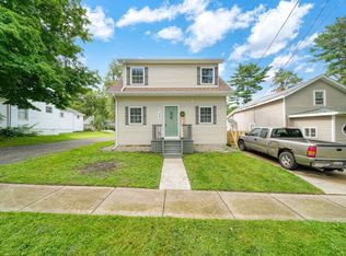 227 James St, Parma, MI 49269