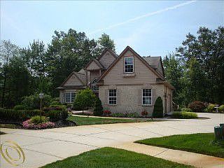 1st image of 2222 Sandlewood Dr