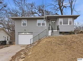 1424 O St, Omaha, NE 68107
