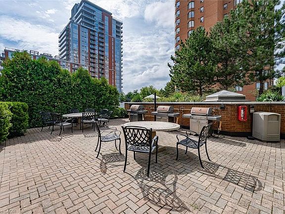 3rd image of 1270 Maple Crossing Blvd #1905