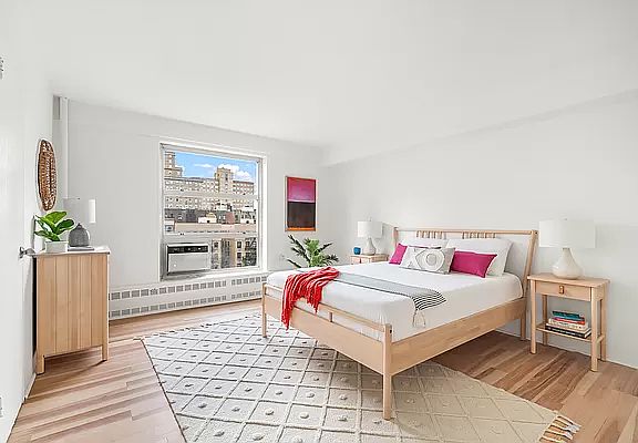 4th image of 549 W 123rd St APT 7B