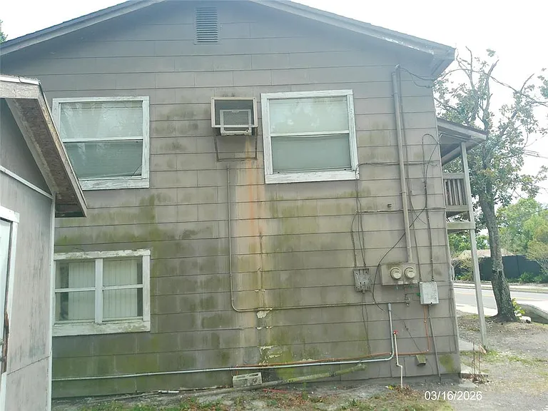 808 S Central Ave — Photo 13