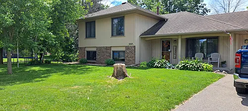 5301 Robinson Cir SE Photo 1