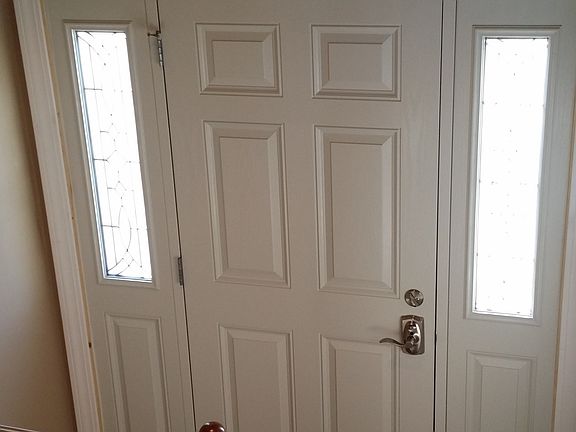 2nd image of 195 Autumn Ln