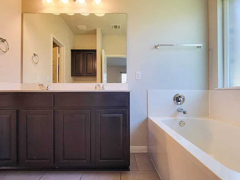 416 Purple Martin Ave — Photo 10