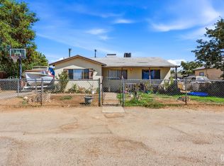 963 Shaeffer Ave, Bakersfield, CA 93307