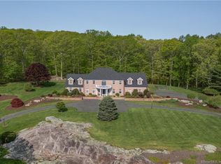 145 Dorman Rd, Oxford, CT 06478