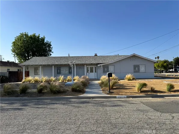 2064 E Campus Way, Hemet, CA 92544