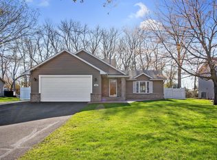 7138 Peterson Trl, Centerville, MN 55038