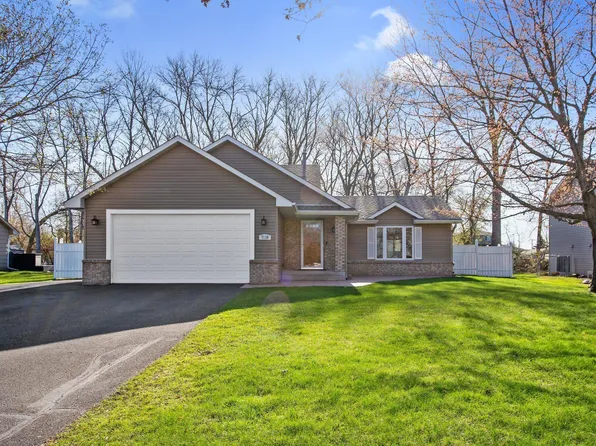 7138 Peterson Trl, Centerville, MN 55038