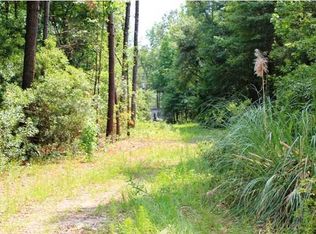 415 Sookie Ln, Cordesville, SC 29434