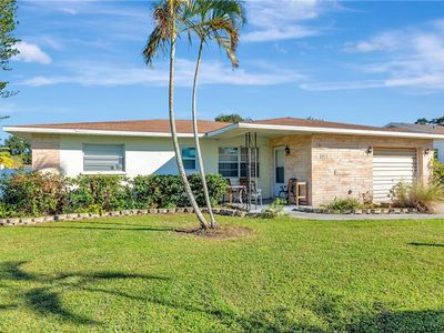 307 61st St NW, Bradenton, FL, 34209