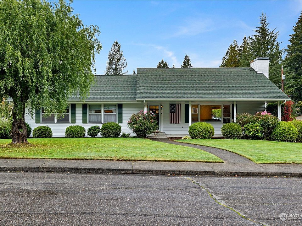 1st image of 3044 Edgewood Drive SE