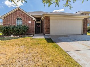 805 W Bend Blvd, Burleson, TX 76028