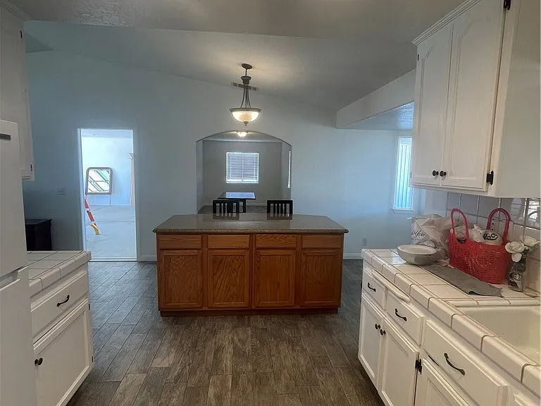 11164 White Rd — Photo 35