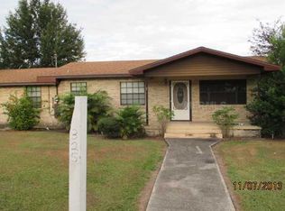 325 S Orange Ave, Fort Meade, FL 33841