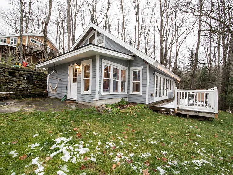 86 Ellis Brook Rd — Photo 2