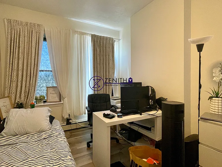 475 Dudley St #3 — Photo 14