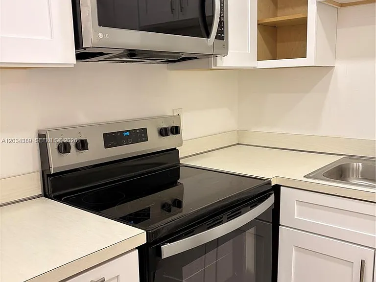 4154 Inverrary Dr #206 — Photo 2