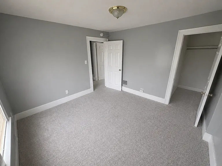12 Jefferson St #12 — Photo 10