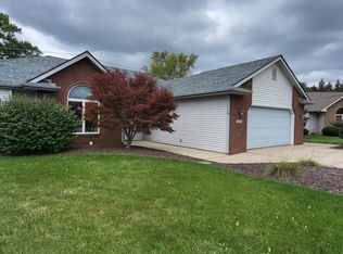 10804 Keelboat Cv, New Haven, IN 46774