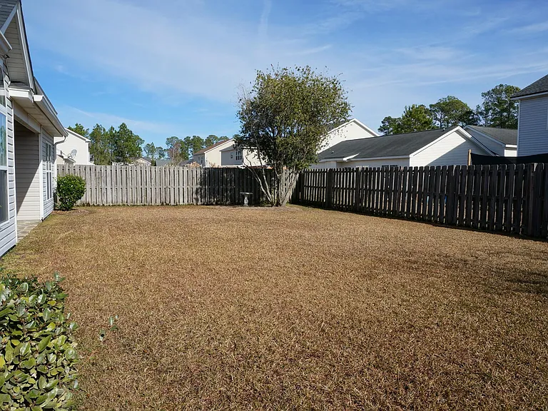 123 Somersby Blvd — Photo 32