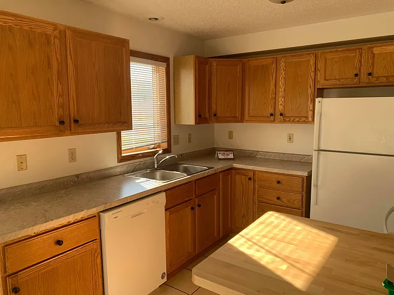 Skaff Apartments - Moorhead — Photo 195