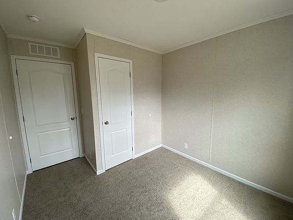 5th image of 516 Courtland Ln #144