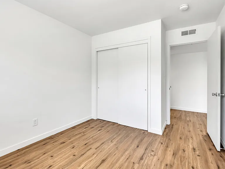 2405 Cava Ct #4 — Photo 10