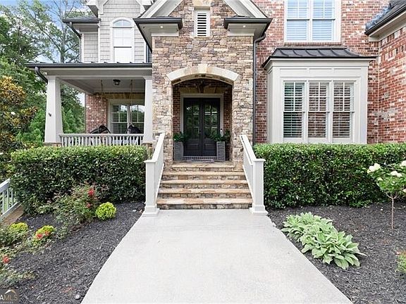 3rd image of 16005 Segwick Dr