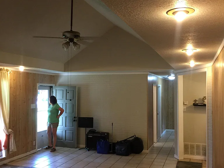 430 E Mally Blvd — Photo 16