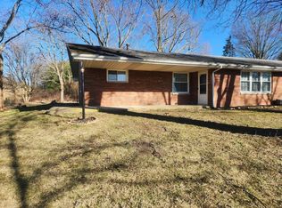 4662 Union Ave NE, Homeworth, OH 44634