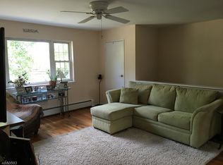 1295B Valley Rd, Wayne, NJ 07470