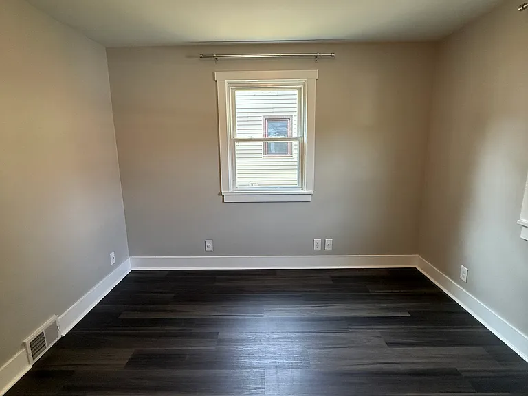 213 Garfield Ave #1 — Photo 20