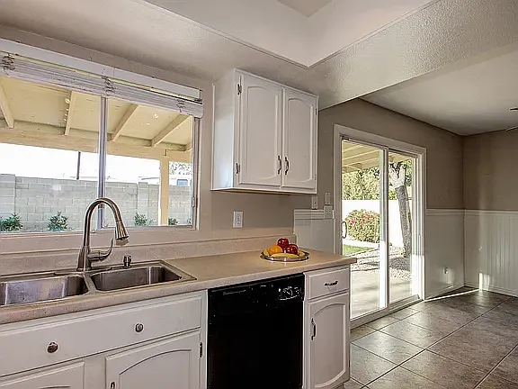 1249 W Monte Avenue — Photo 3
