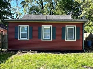 896 Cole Ave, Akron, OH