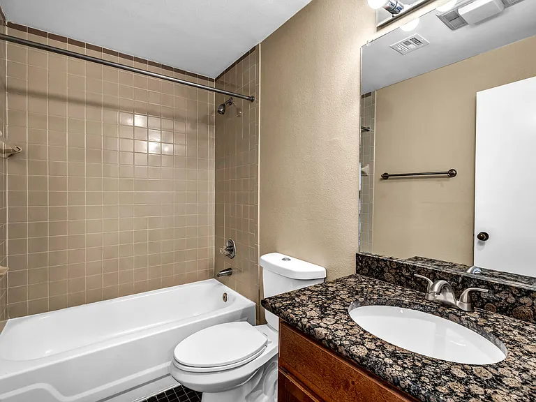 The Tuscany Apartments — Photo 12