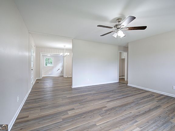 5th image of 762 Morgan Rd