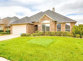 308 Merced St, Burleson, TX 76028