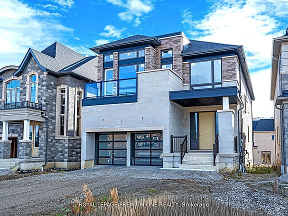 2nd image of 15 Antonietta Cres