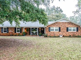 79 Pineview Dr, Forsyth, GA 31029