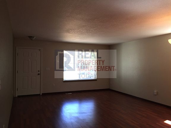 2nd image of 18708 17th Avenue Ct E