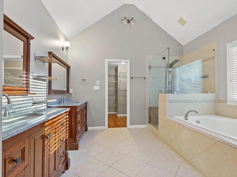 495 Pine Bough Ct — Photo 30
